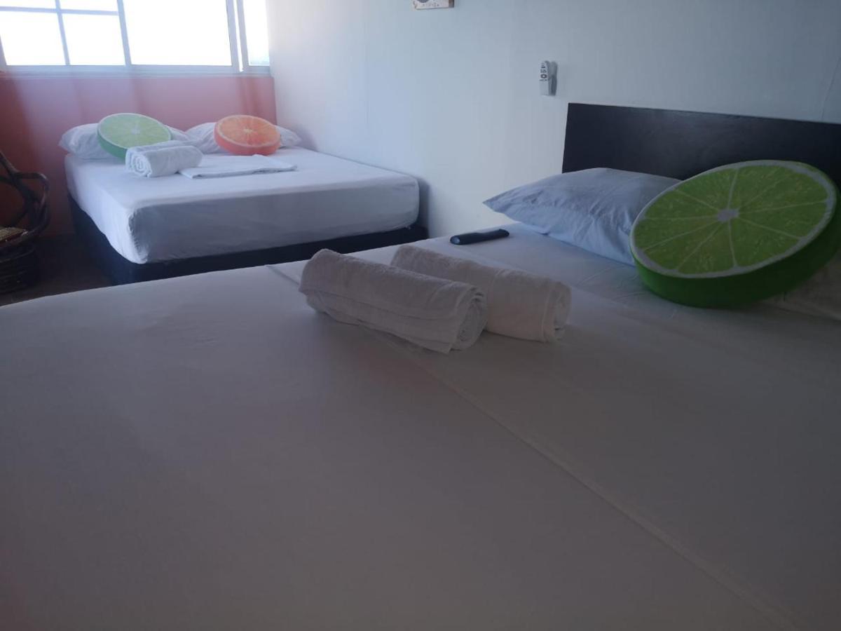 Apartamentos Turisticos Agua Luna San Andrés Eksteriør billede